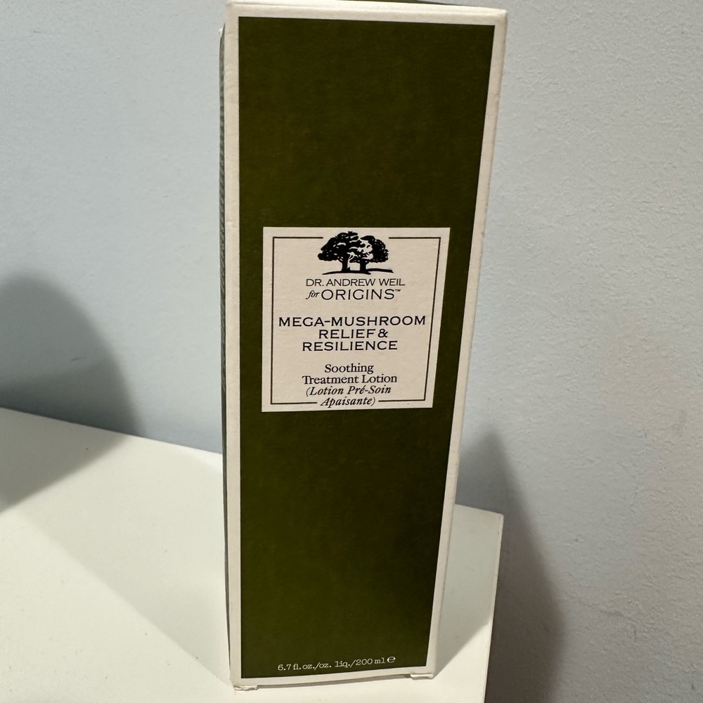 Mega-Mushroom Relief & Resilience Soothing Treatment Lotion